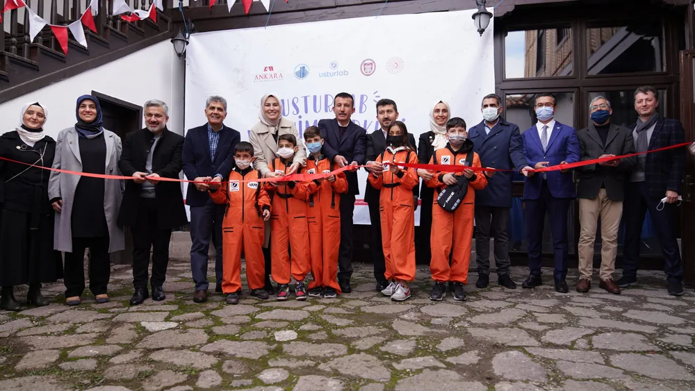 USTURLAB DENEYİM MERKEZİ